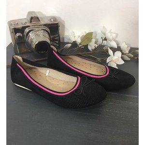 ❌SOLD❌Cat & Jack girls flats size 4